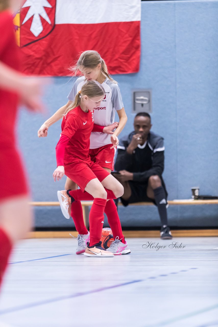 Bild 275 - wCJ Futsalmeisterschaft Runde 1